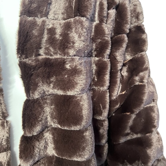 Allegra K NWT Women’s Brown Teddy Jacket Faux Fur Open Front Sz. Medium - Picture 2 of 6